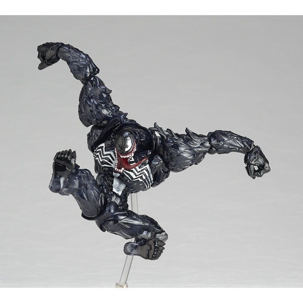 Trải nghiệm tạo dáng mô hình Venom